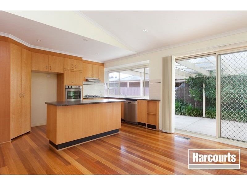 11 Milparinka Way, Berwick VIC 3806