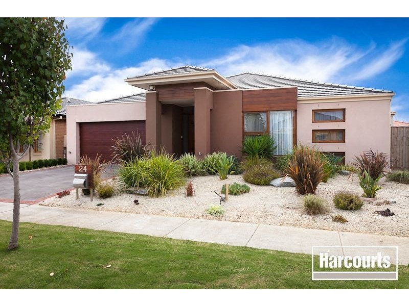 24 Skipperstone Glen, Narre Warren South VIC 3805