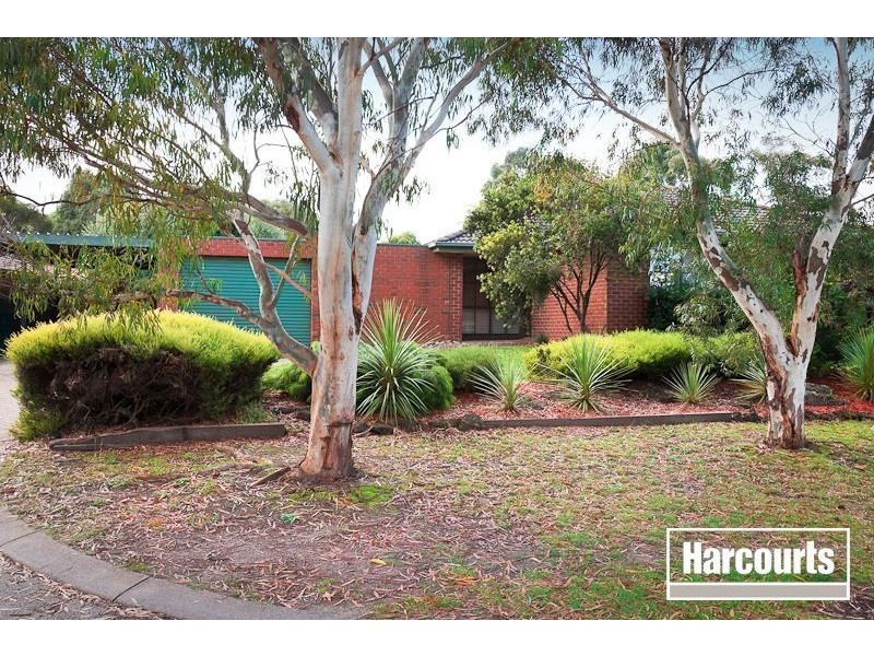 16 Boree Court, Berwick VIC 3806