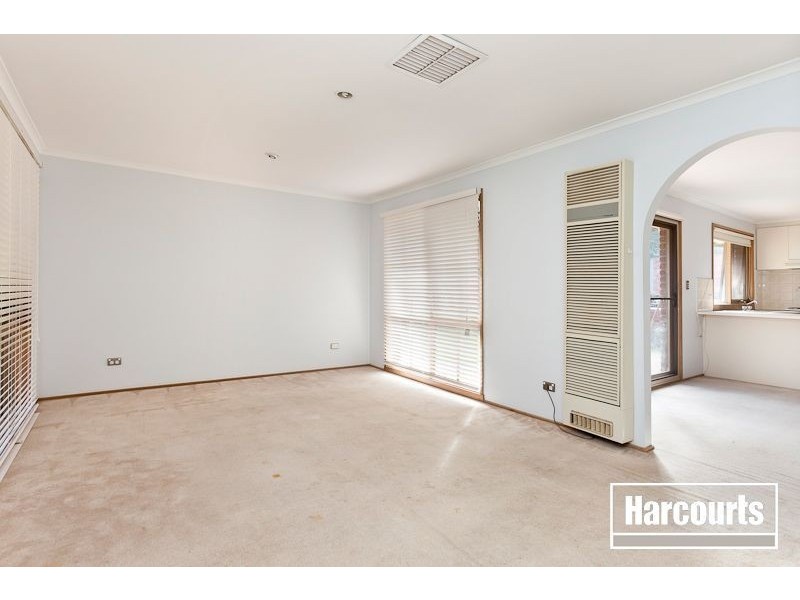 16 Boree Court, Berwick VIC 3806