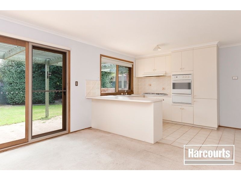 16 Boree Court, Berwick VIC 3806