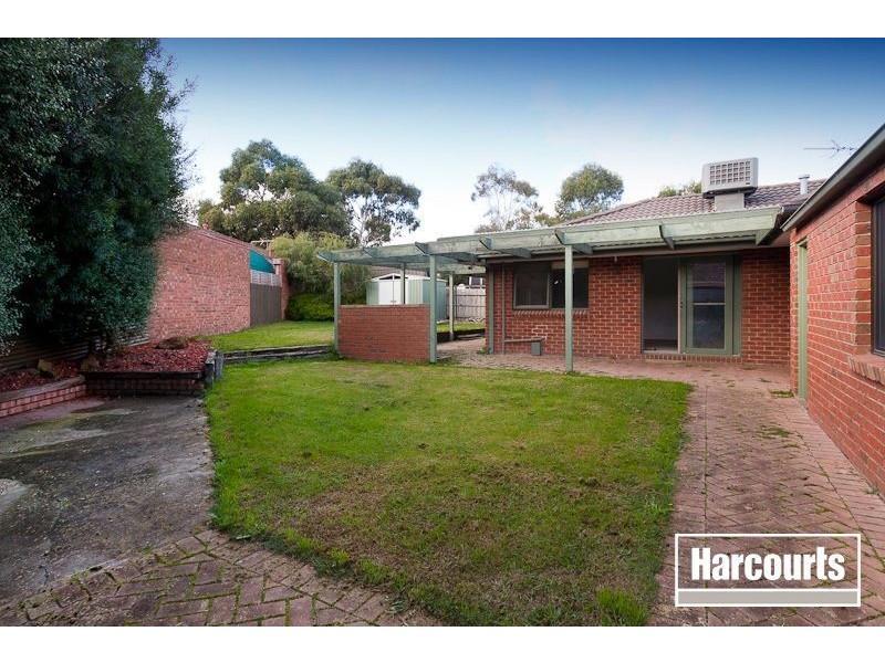 16 Boree Court, Berwick VIC 3806