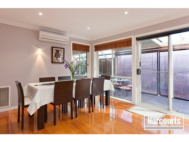 17 Jamieson Way, Berwick VIC 3806