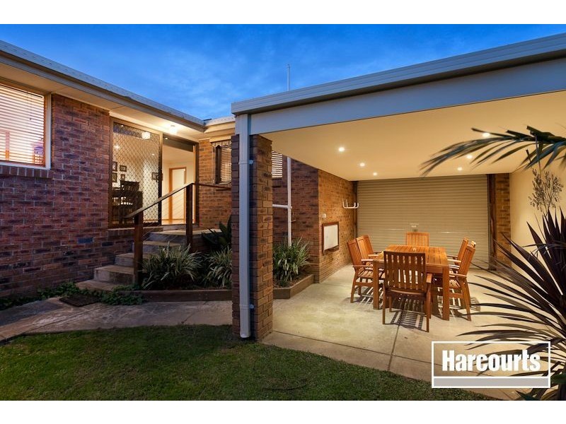 5 Foulds Court, Berwick VIC 3806