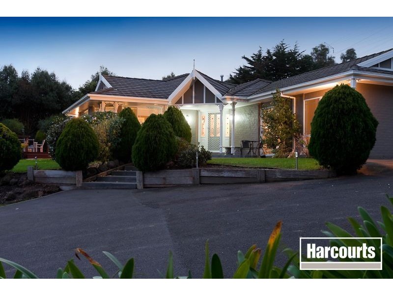 7-8 Tamara Close, Berwick VIC 3806