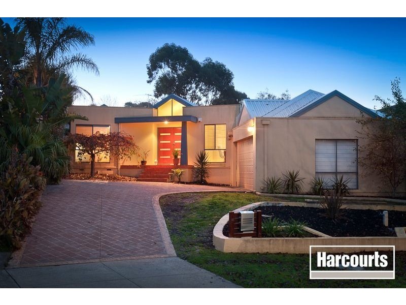 11 Buxton Mews, Berwick VIC 3806