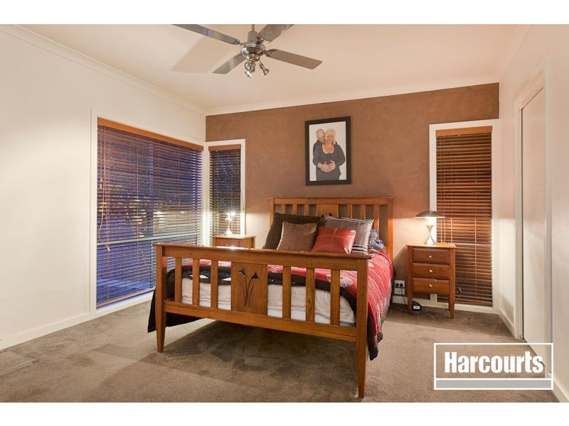 11 Buxton Mews, Berwick VIC 3806