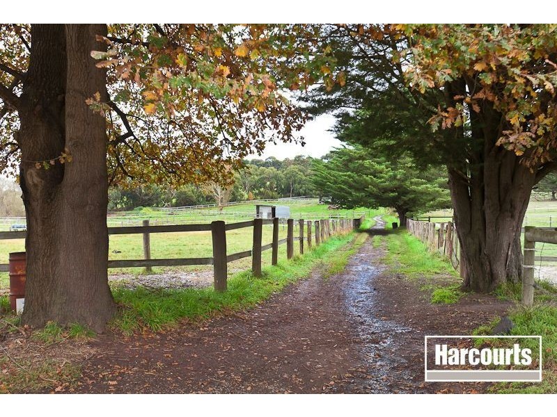 18 Horswood Road, Narre Warren North VIC 3804