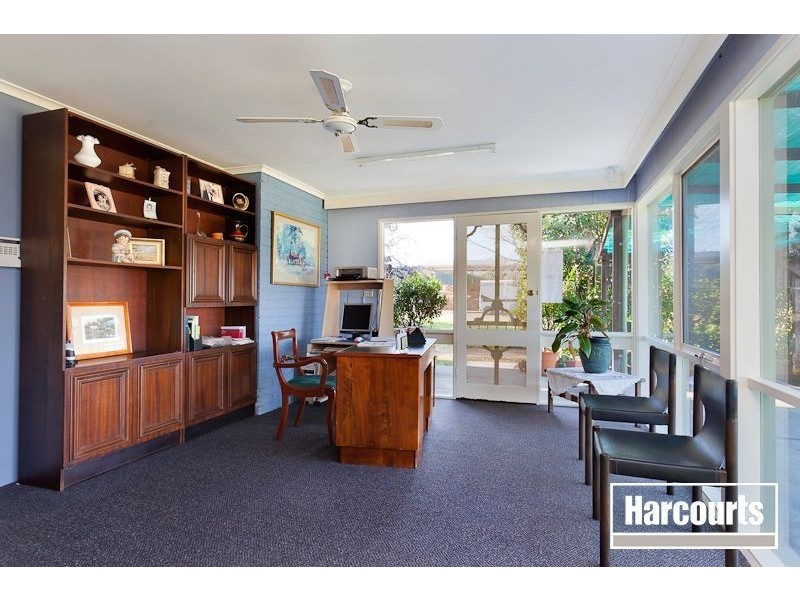 18 Horswood Road, Narre Warren North VIC 3804