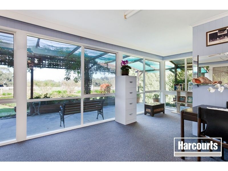 18 Horswood Road, Narre Warren North VIC 3804
