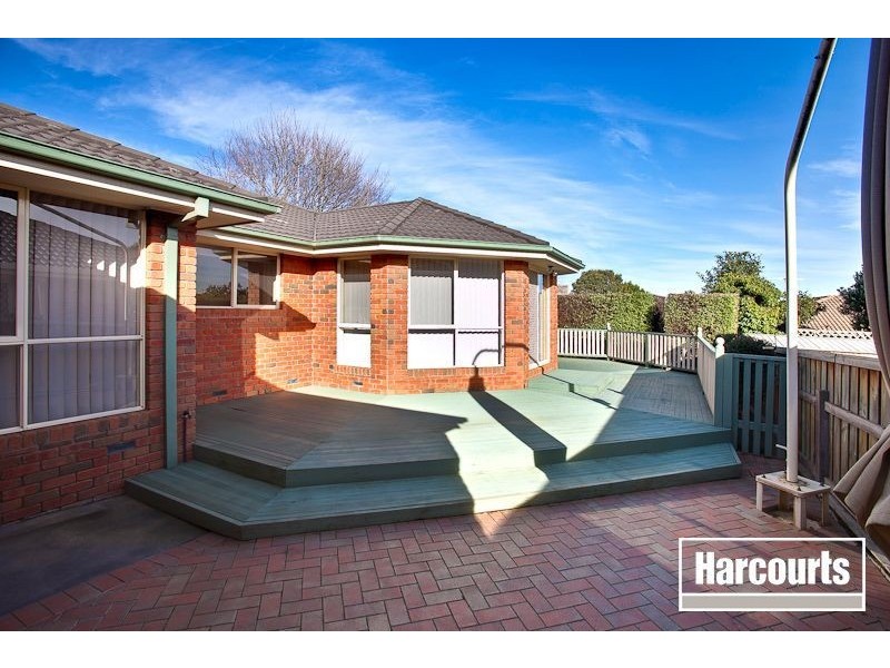 68 Lodge Crescent, Berwick VIC 3806