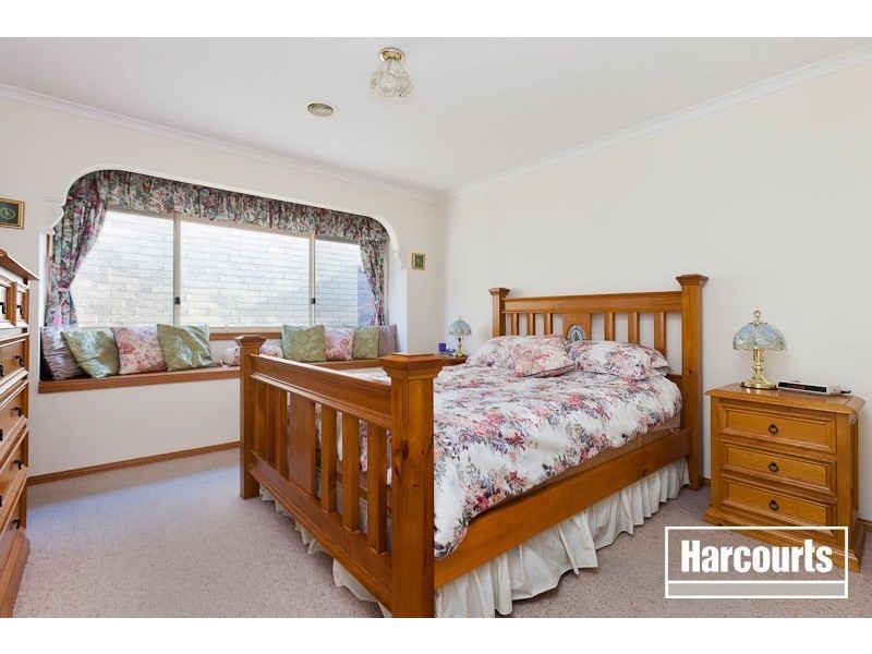 16 Hillston Court, Narre Warren South VIC 3805