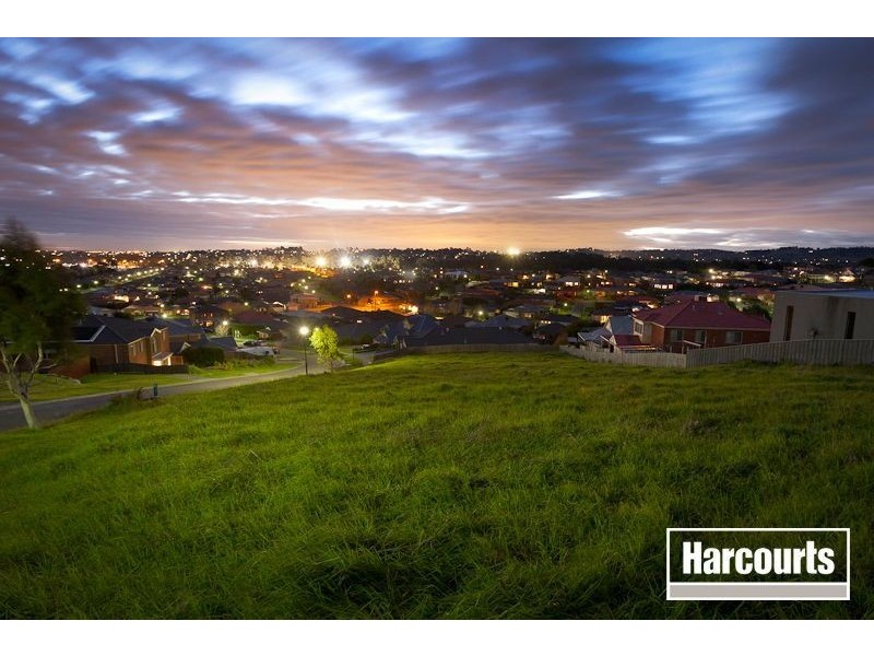 17 Wild Duck Way, Beaconsfield VIC 3807