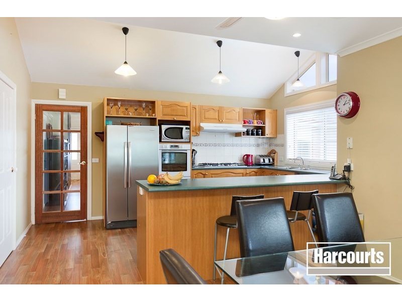 14 Deakin Court, Berwick VIC 3806