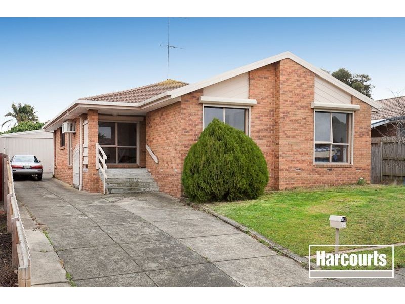 13 Van Der Haar Avenue, Berwick VIC 3806