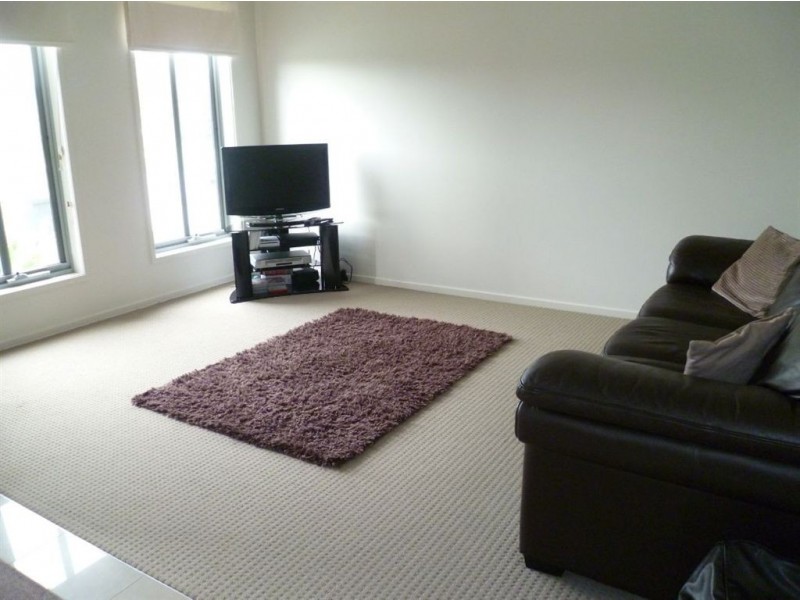 13 Premier Drive, Berwick VIC 3806