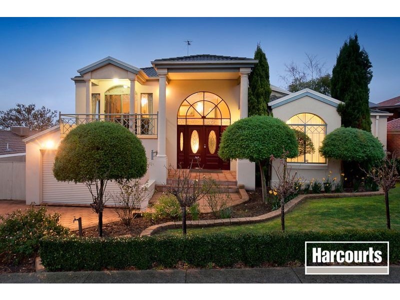 34 Balmain Dve, Berwick VIC 3806