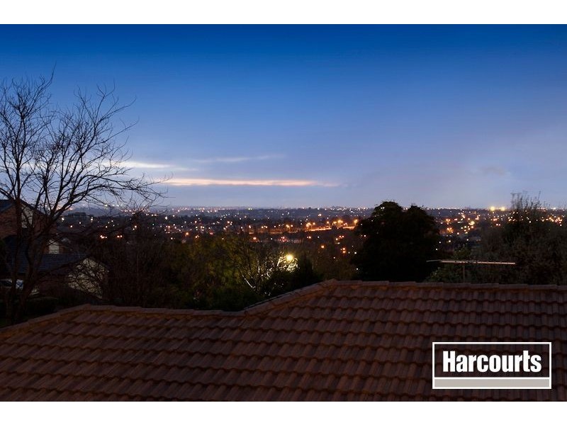 34 Balmain Dve, Berwick VIC 3806