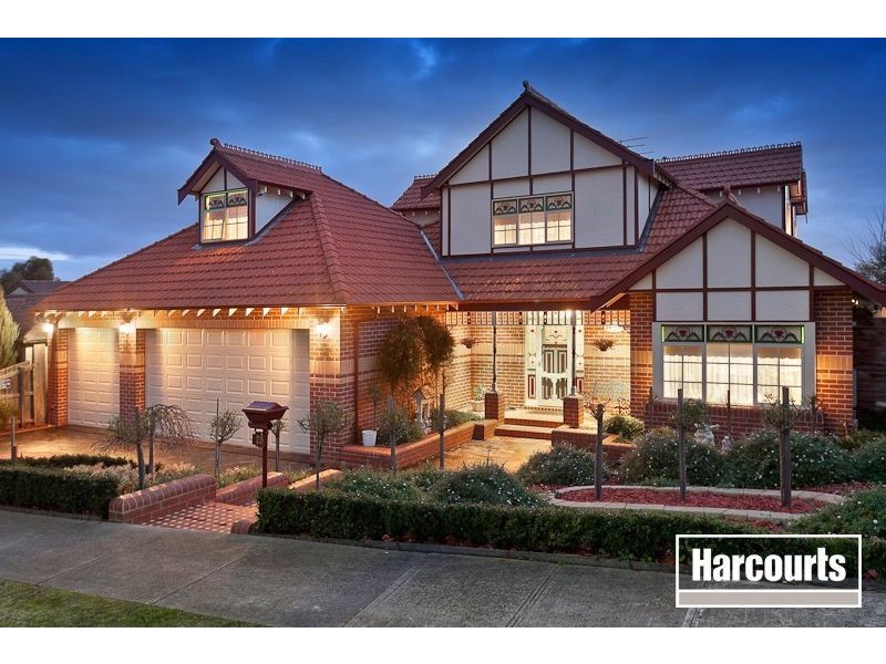 25 Mornington Grove, Berwick VIC 3806