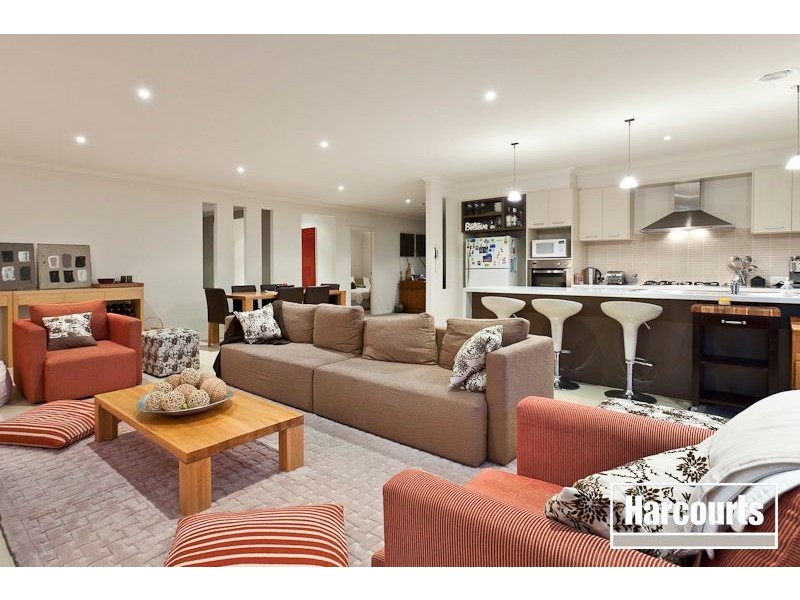 92 Grices Road, Berwick VIC 3806