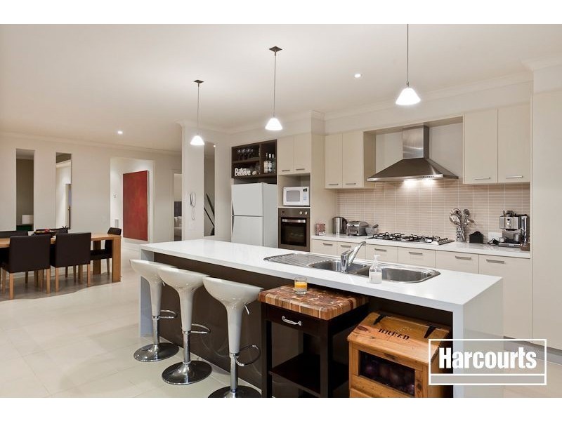 92 Grices Road, Berwick VIC 3806