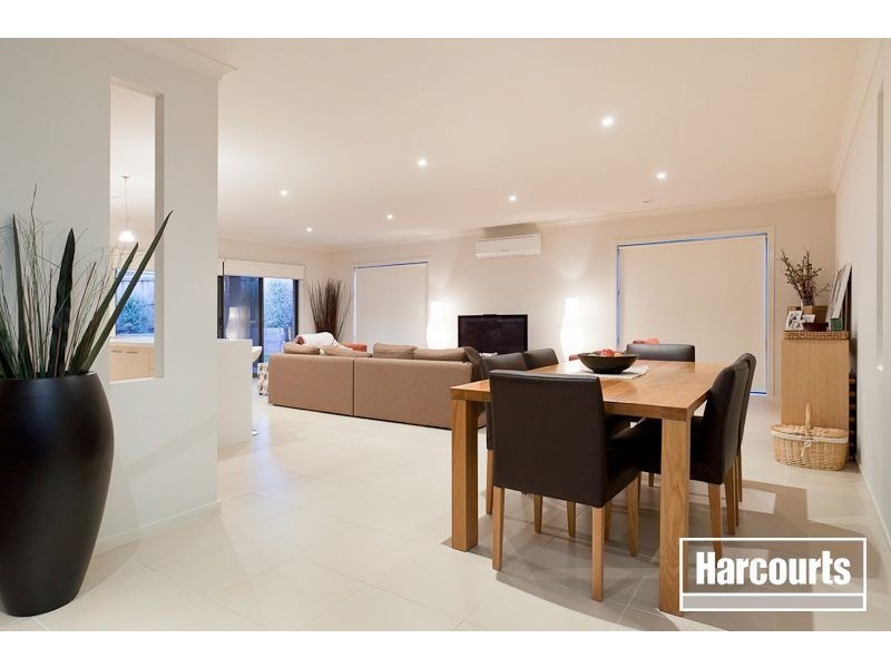 92 Grices Road, Berwick VIC 3806