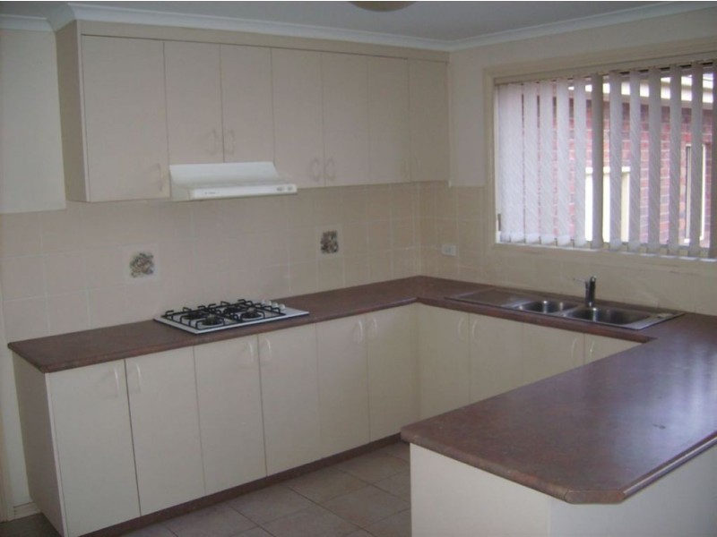 5 Mitchell Court, Berwick VIC 3806