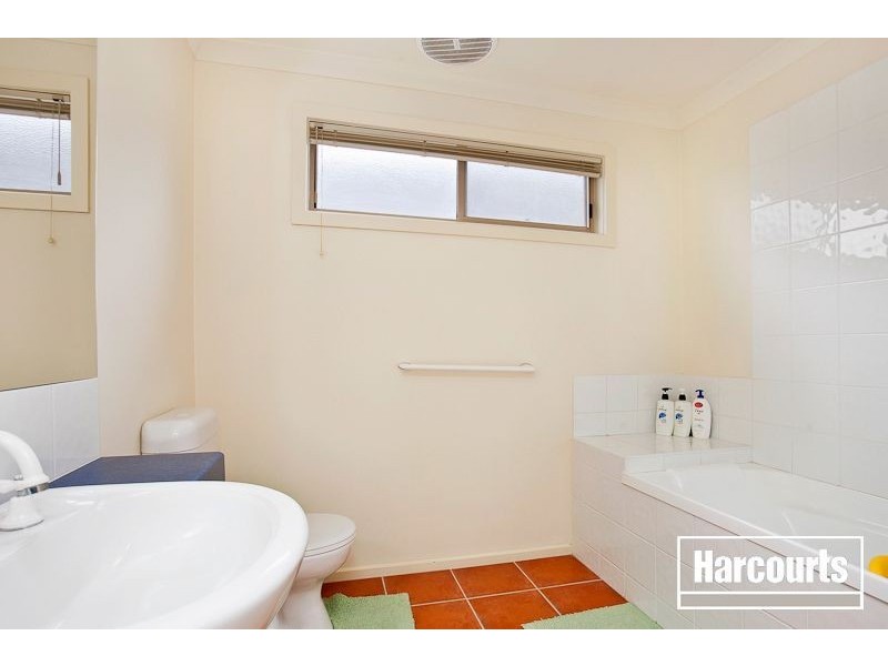 7/2-6 Jerilderie Drive, Berwick VIC 3806