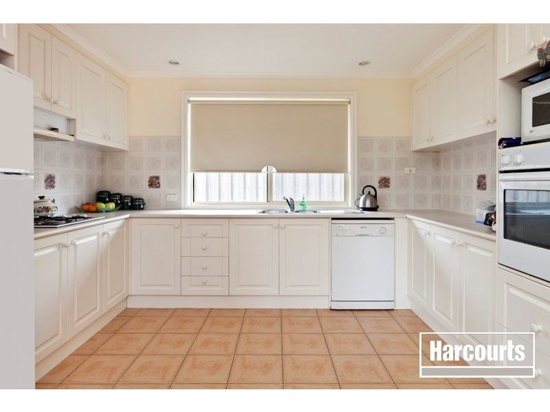 42 Tantallon Blvd, Beaconsfield VIC 3807