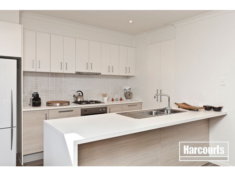 6 Manna Row, Officer VIC 3809