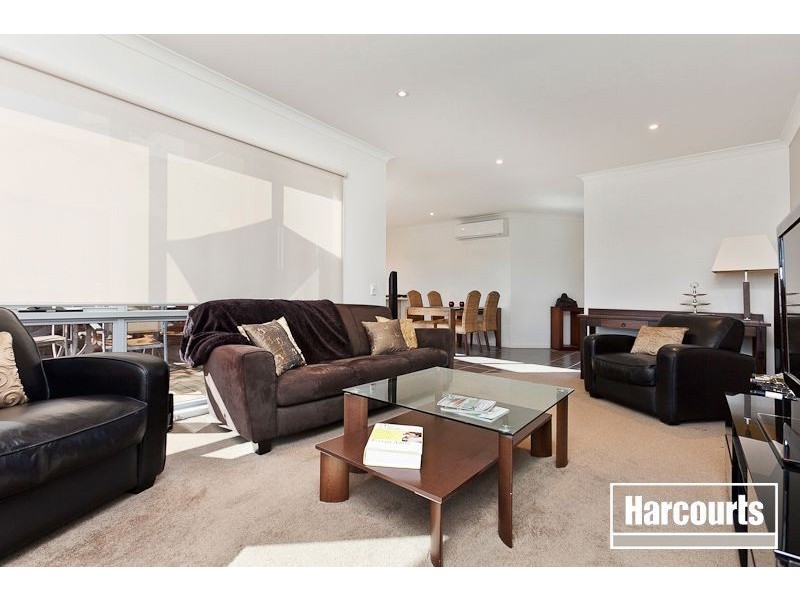 6 Manna Row, Officer VIC 3809