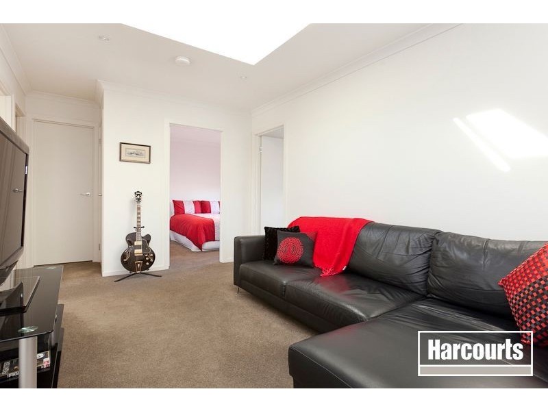 6 Manna Row, Officer VIC 3809