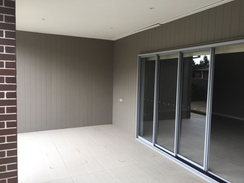 16 Skyline Way, Berwick VIC 3806