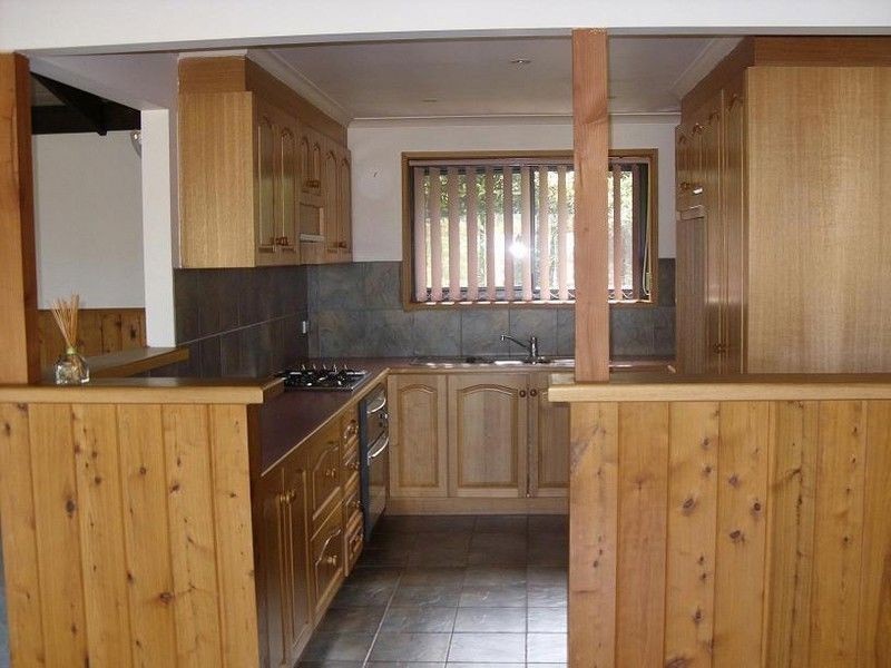 24 Innes Court, Berwick VIC 3806