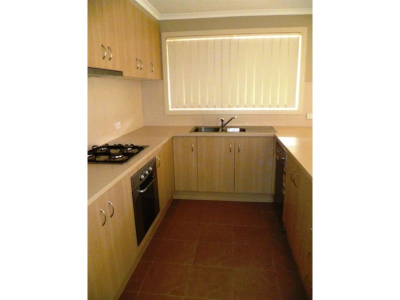 36 Golf Links Road, Berwick VIC 3806