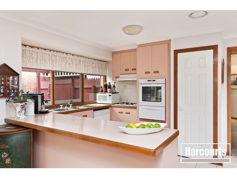 22 Adelaide Close, Berwick VIC 3806