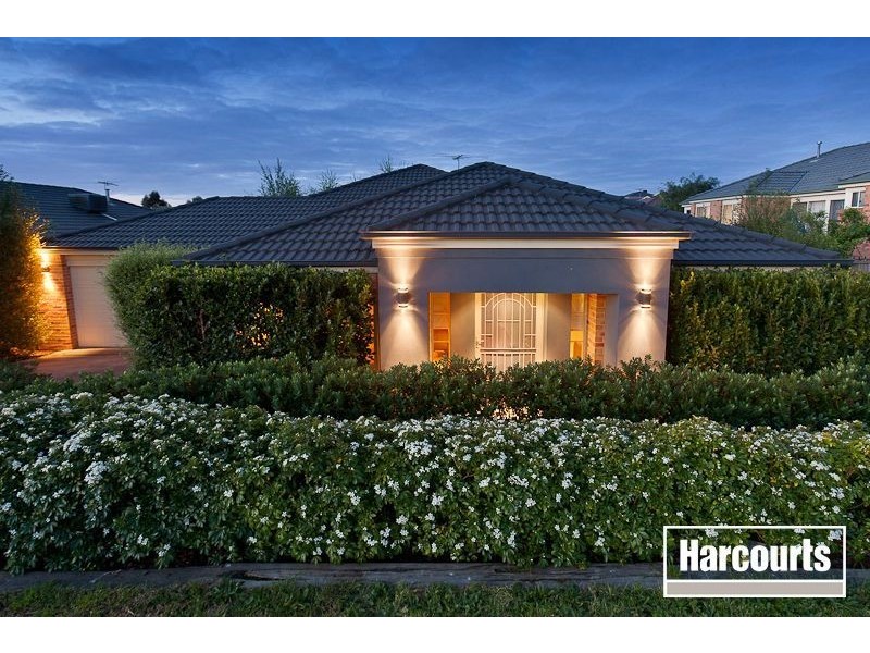 105 Marisa Crescent, Berwick VIC 3806