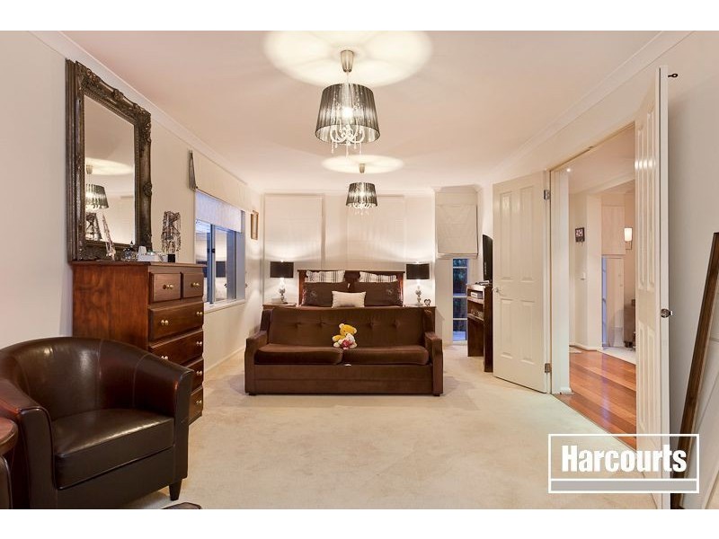 105 Marisa Crescent, Berwick VIC 3806