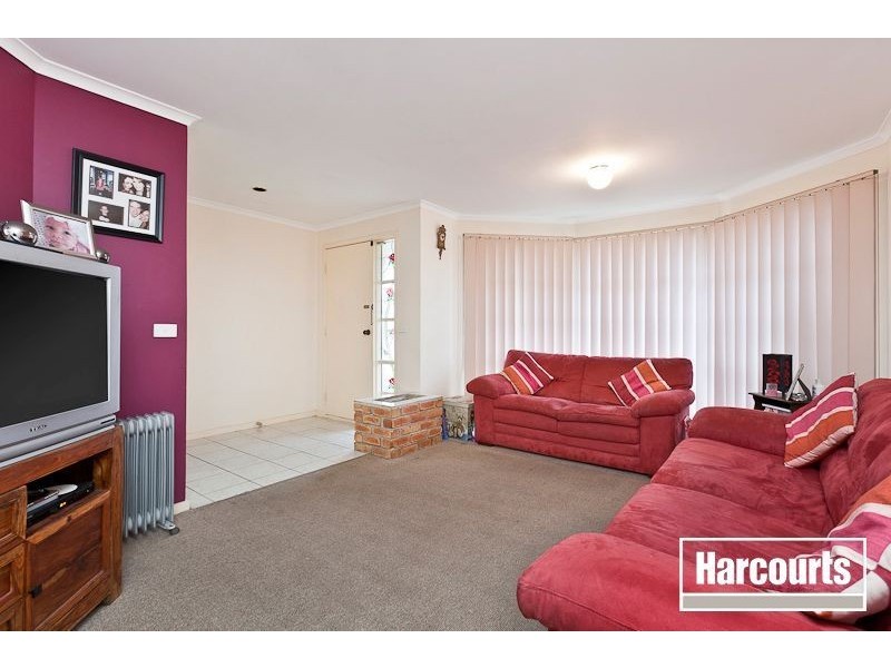 9 Farrer Place, Berwick VIC 3806