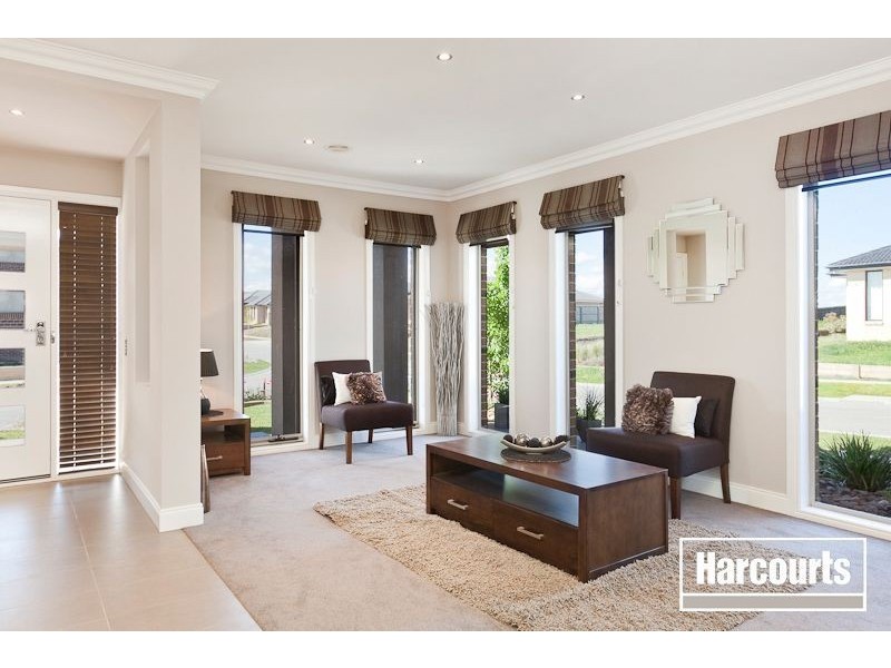 7 Barak Ave, Berwick VIC 3806