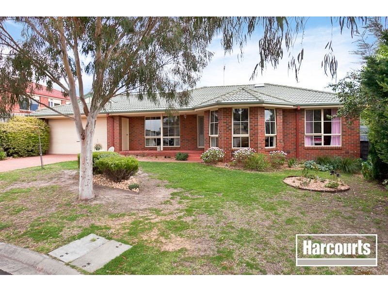 5 Garden Court, Berwick VIC 3806