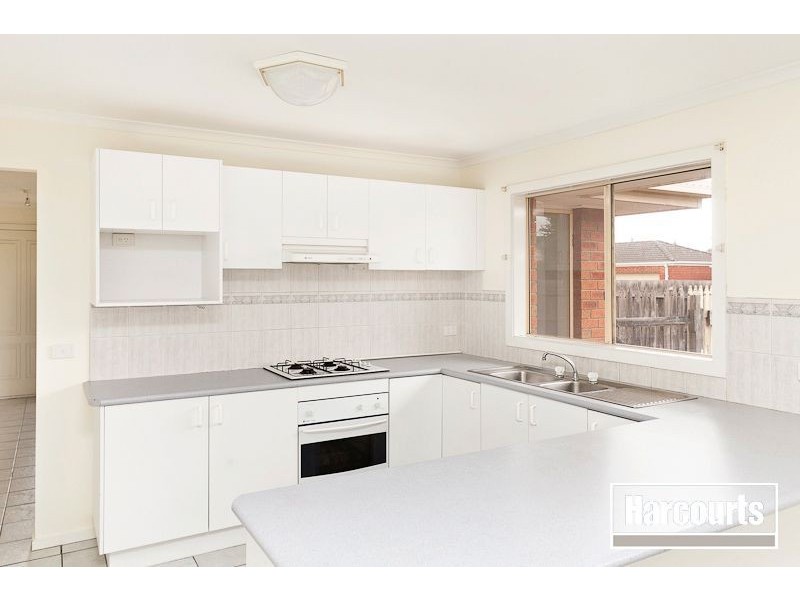 12 Pauline Court, Hallam VIC 3803