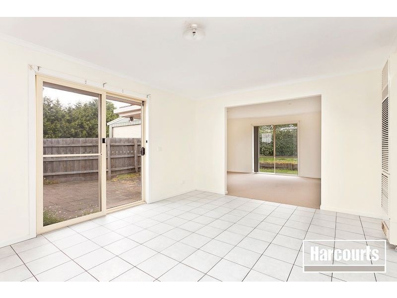 12 Pauline Court, Hallam VIC 3803