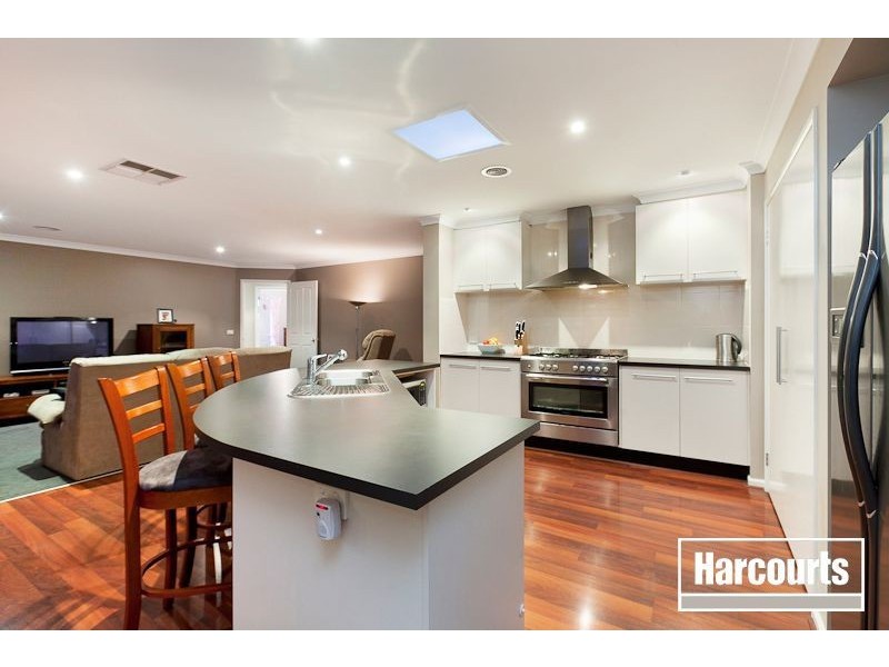 1 Talinga Court, Berwick VIC 3806