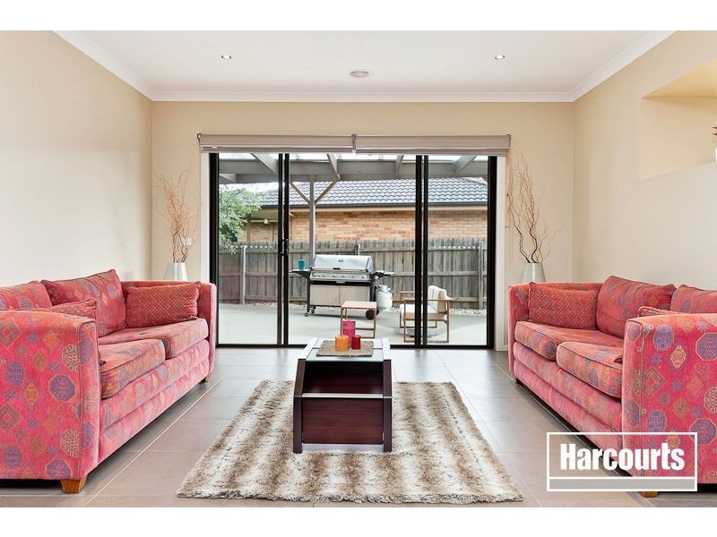 12 Hancock Drive, Berwick VIC 3806