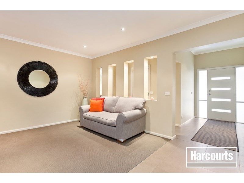 12 Hancock Drive, Berwick VIC 3806