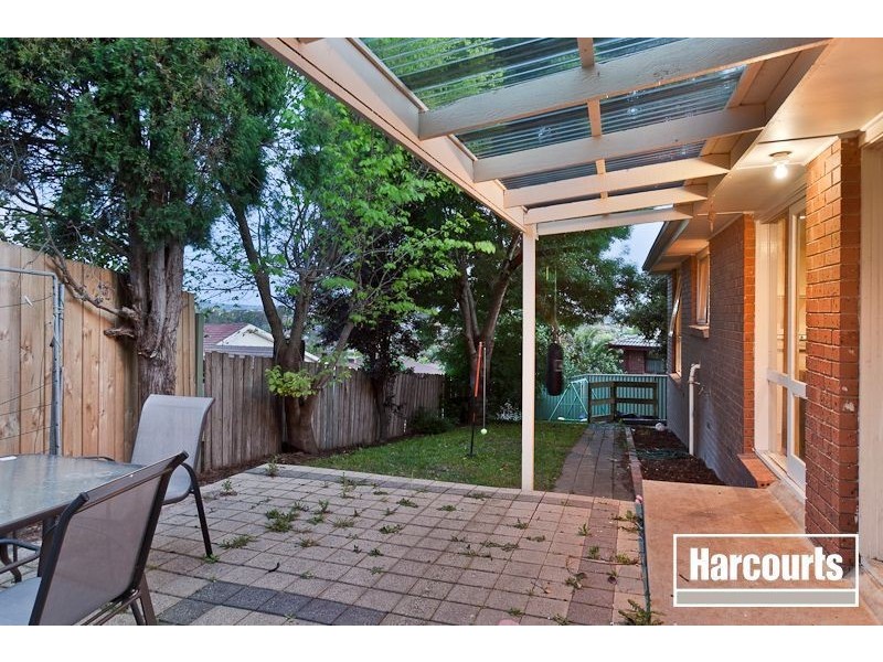 5 Goldsmith Close, Endeavour Hills VIC 3802