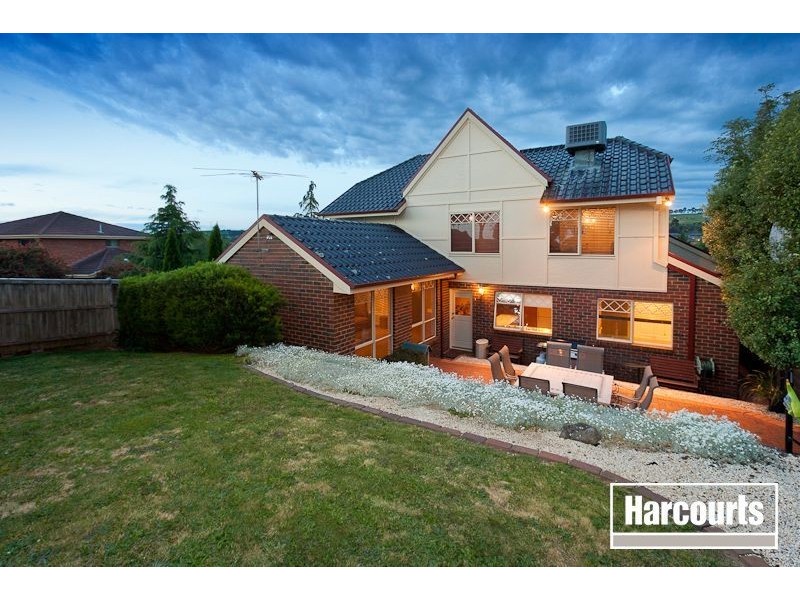 21 Telford Drive, Berwick VIC 3806