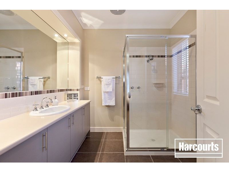 16 The Springs Close, Narre Warren South VIC 3805