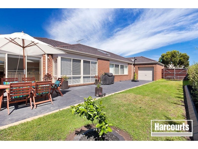 16 The Springs Close, Narre Warren South VIC 3805